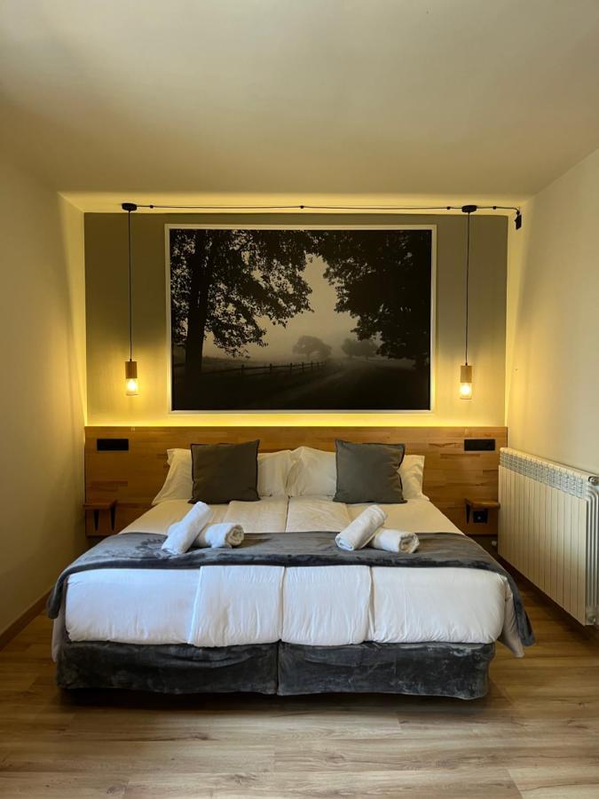 Hotel Els Encantats Espot Esterno foto